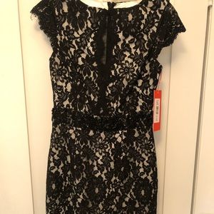 Monique Lhullier Formal Dress BNWT size 0